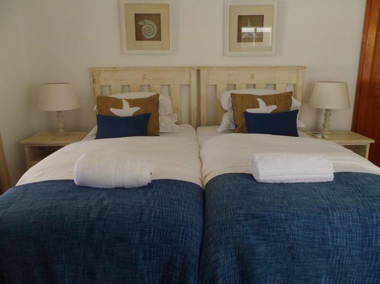Breeze Inn Guesthouse Kiddʼs Beach Zewnętrze zdjęcie